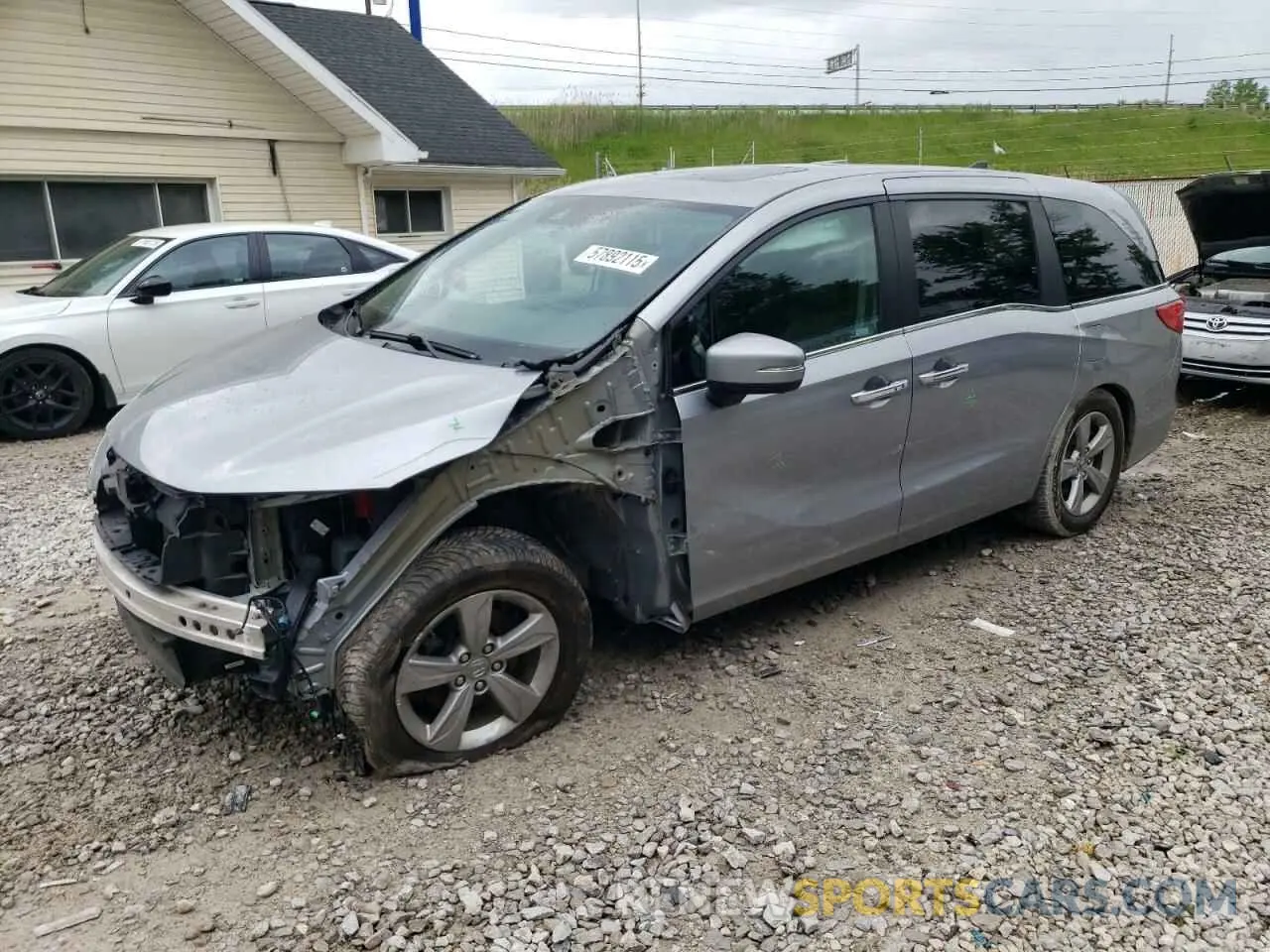1 Photograph of a damaged car 5FNRL6H74KB117846 HONDA All Models 2019