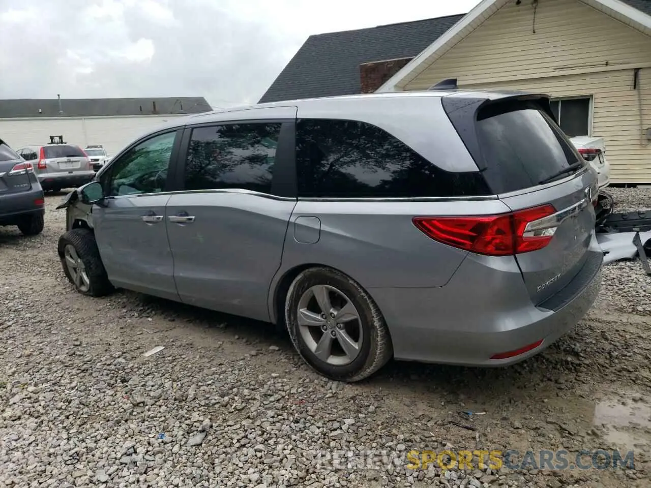 2 Photograph of a damaged car 5FNRL6H74KB117846 HONDA All Models 2019