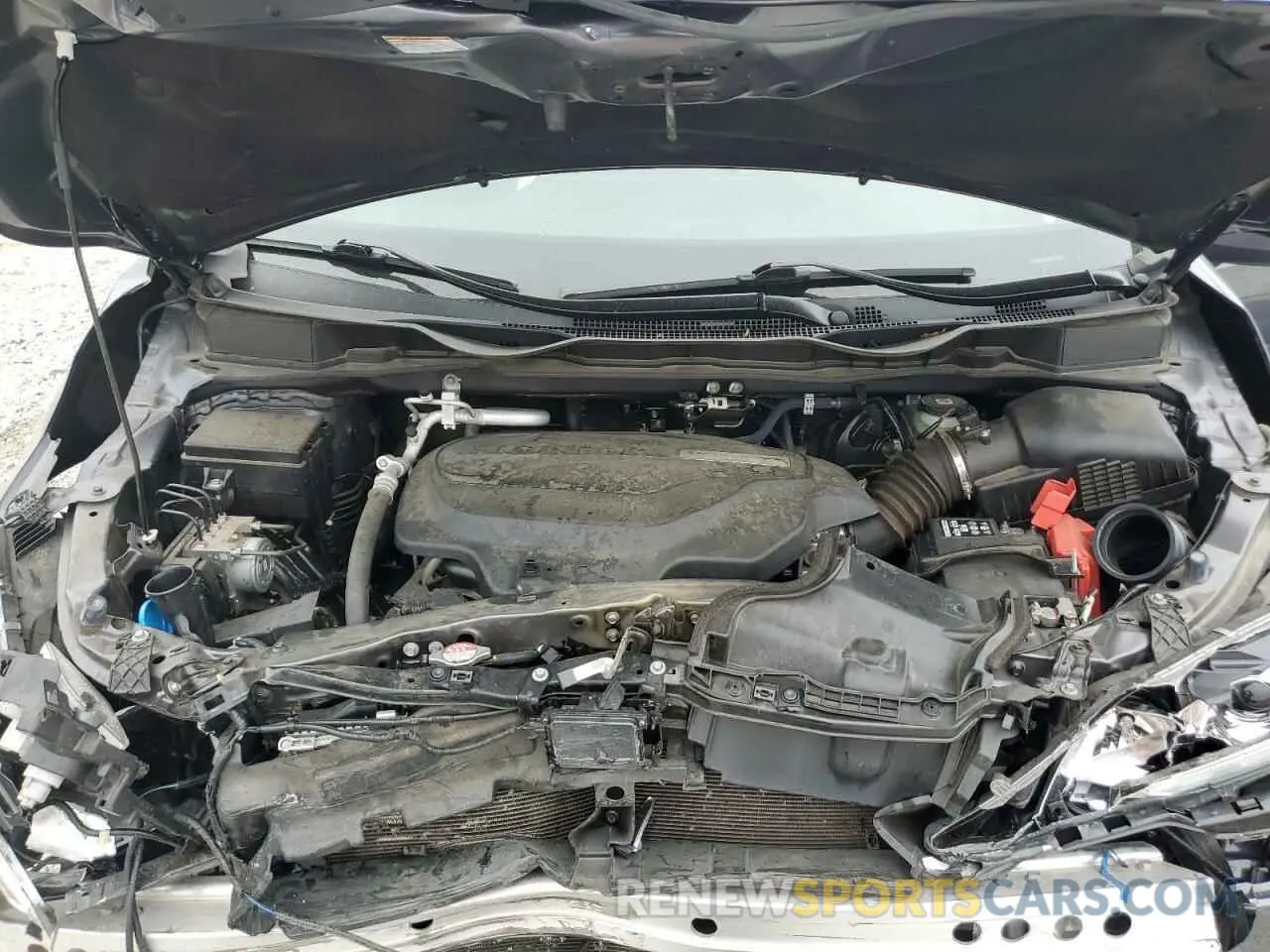 13 Photograph of a damaged car 5FNRL6H74KB123002 HONDA All Models 2019