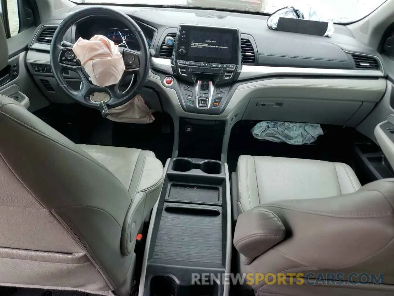 8 Photograph of a damaged car 5FNRL6H74KB123002 HONDA All Models 2019