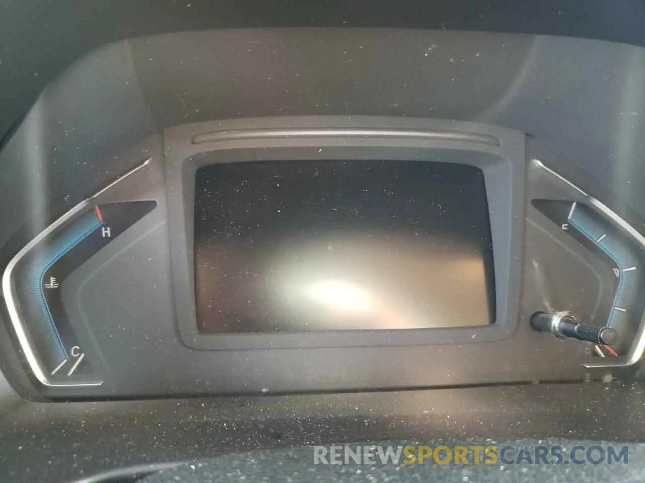 9 Photograph of a damaged car 5FNRL6H75KB017979 HONDA All Models 2019