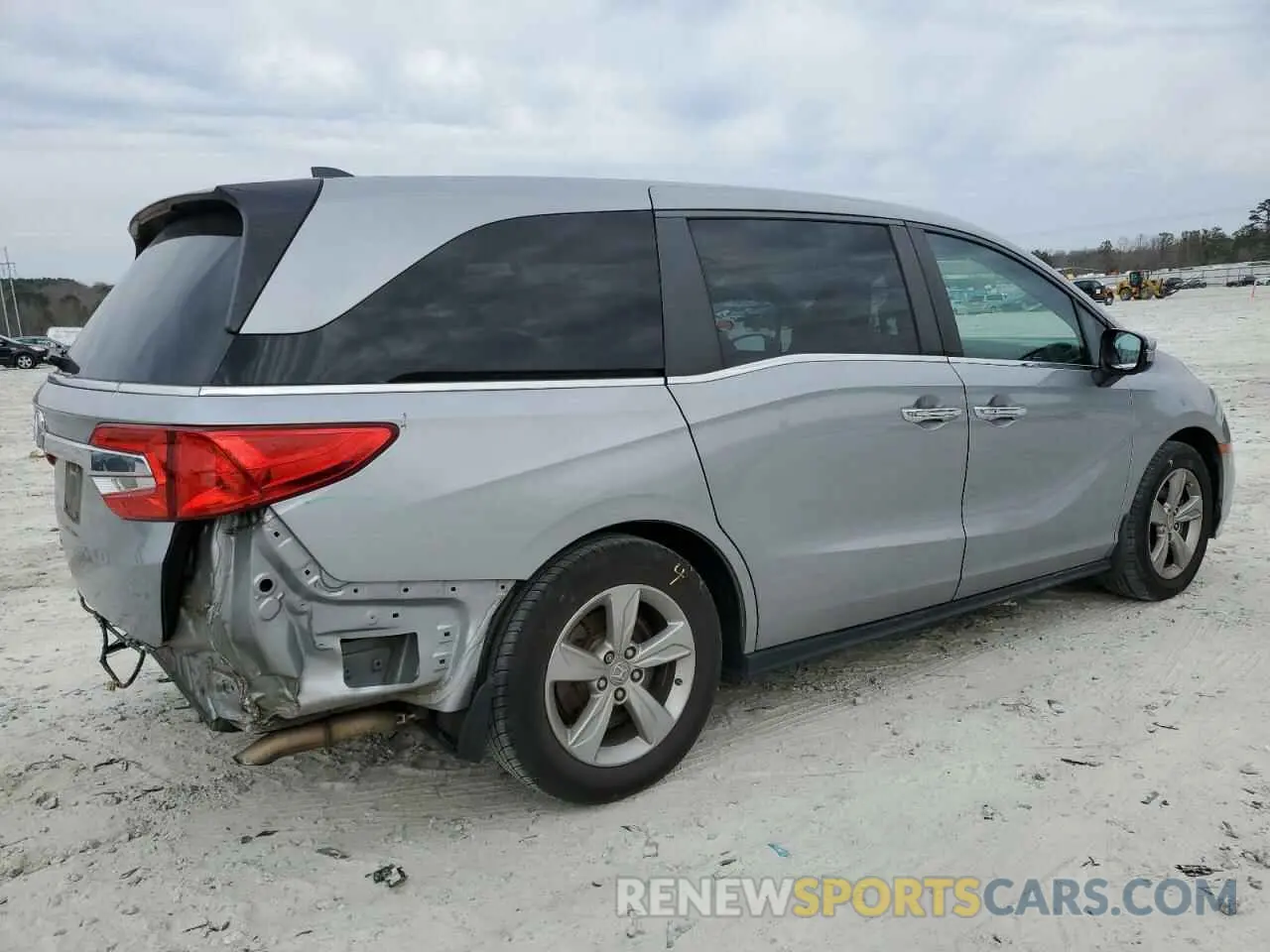 3 Photograph of a damaged car 5FNRL6H75KB034006 HONDA All Models 2019