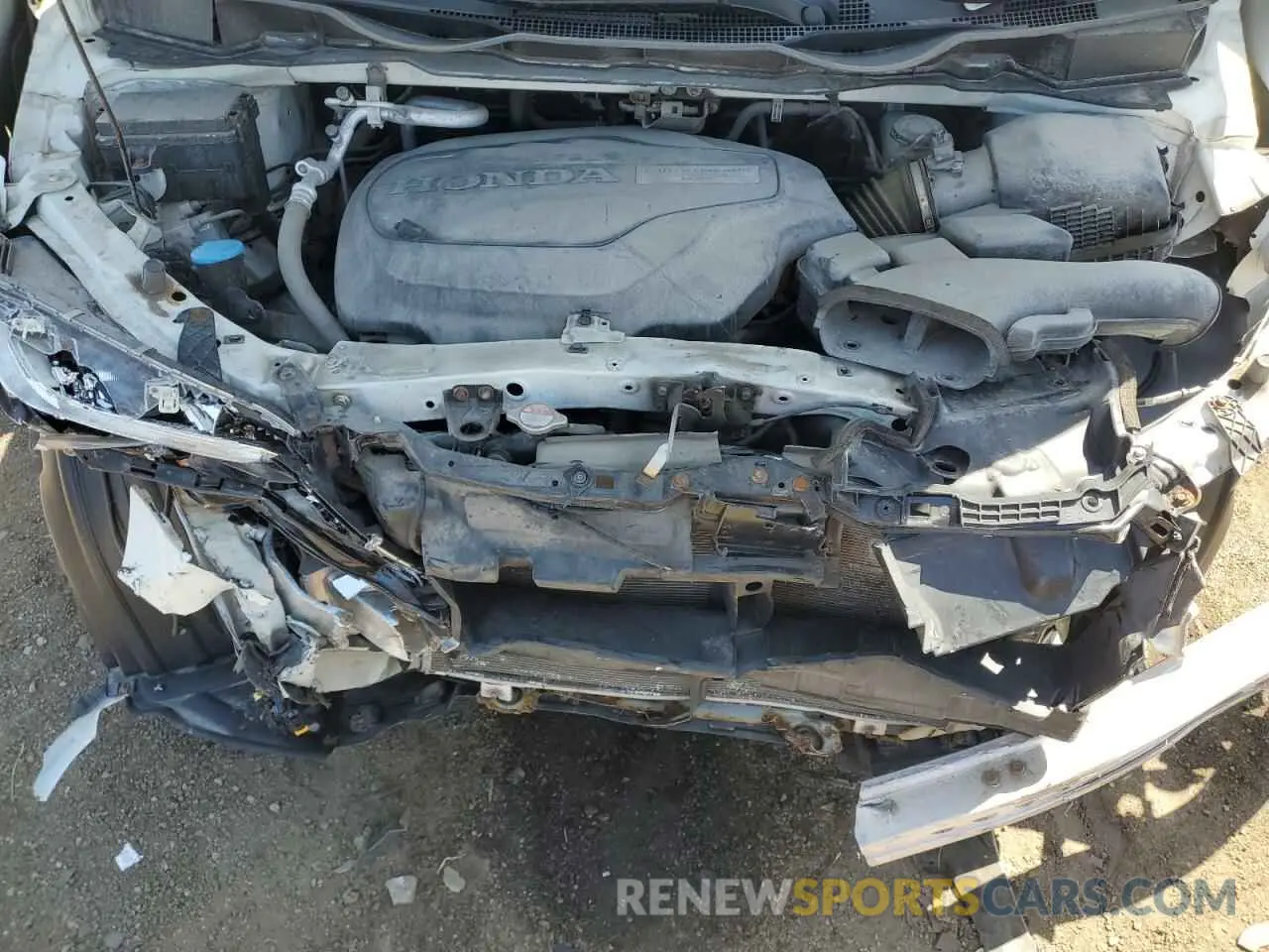 12 Photograph of a damaged car 5FNRL6H75KB057706 HONDA All Models 2019