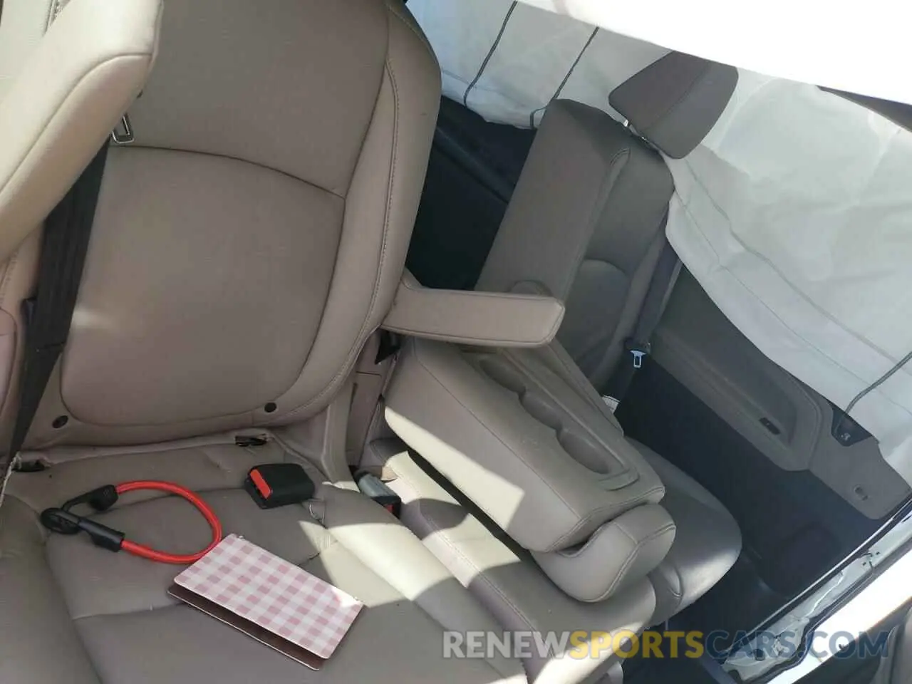 10 Photograph of a damaged car 5FNRL6H75KB058466 HONDA All Models 2019