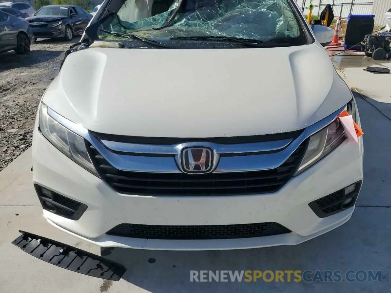 12 Photograph of a damaged car 5FNRL6H75KB058466 HONDA All Models 2019