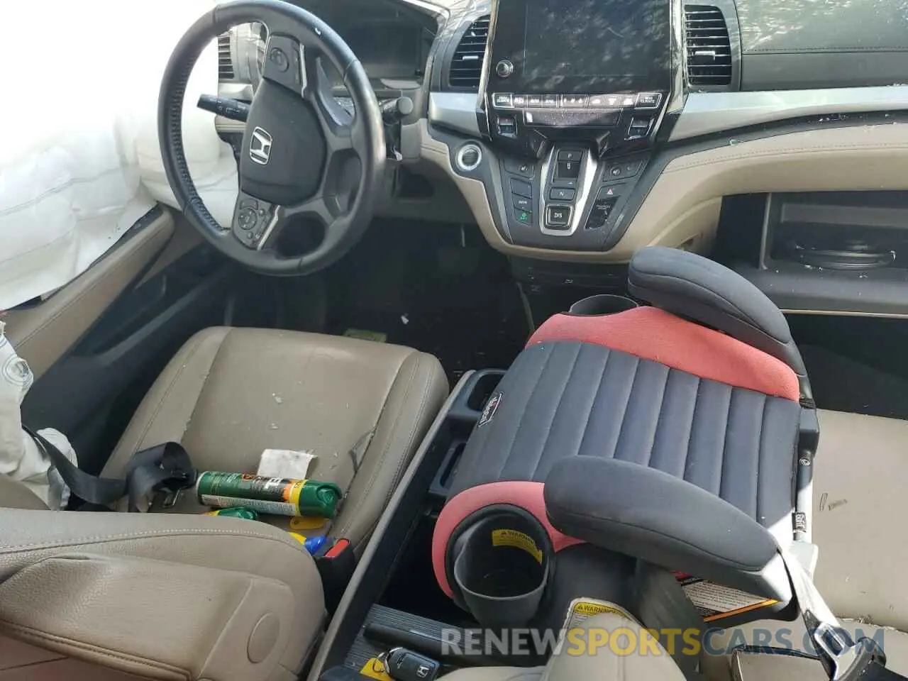 8 Photograph of a damaged car 5FNRL6H75KB058466 HONDA All Models 2019