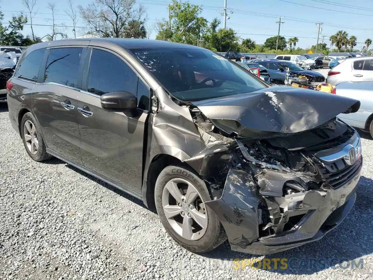 4 Photograph of a damaged car 5FNRL6H75KB082282 HONDA All Models 2019