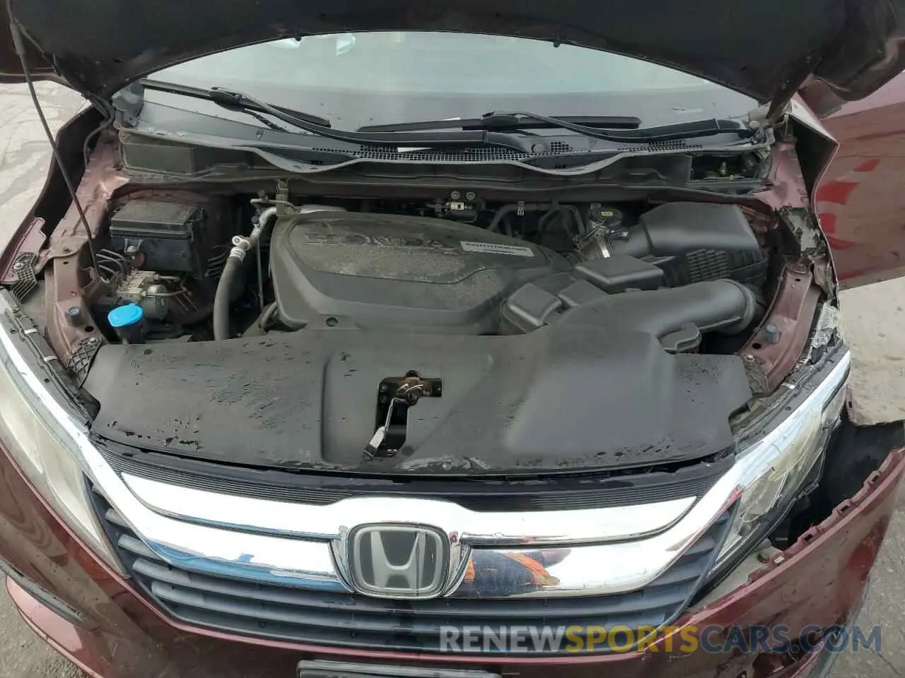 12 Photograph of a damaged car 5FNRL6H76KB020972 HONDA All Models 2019
