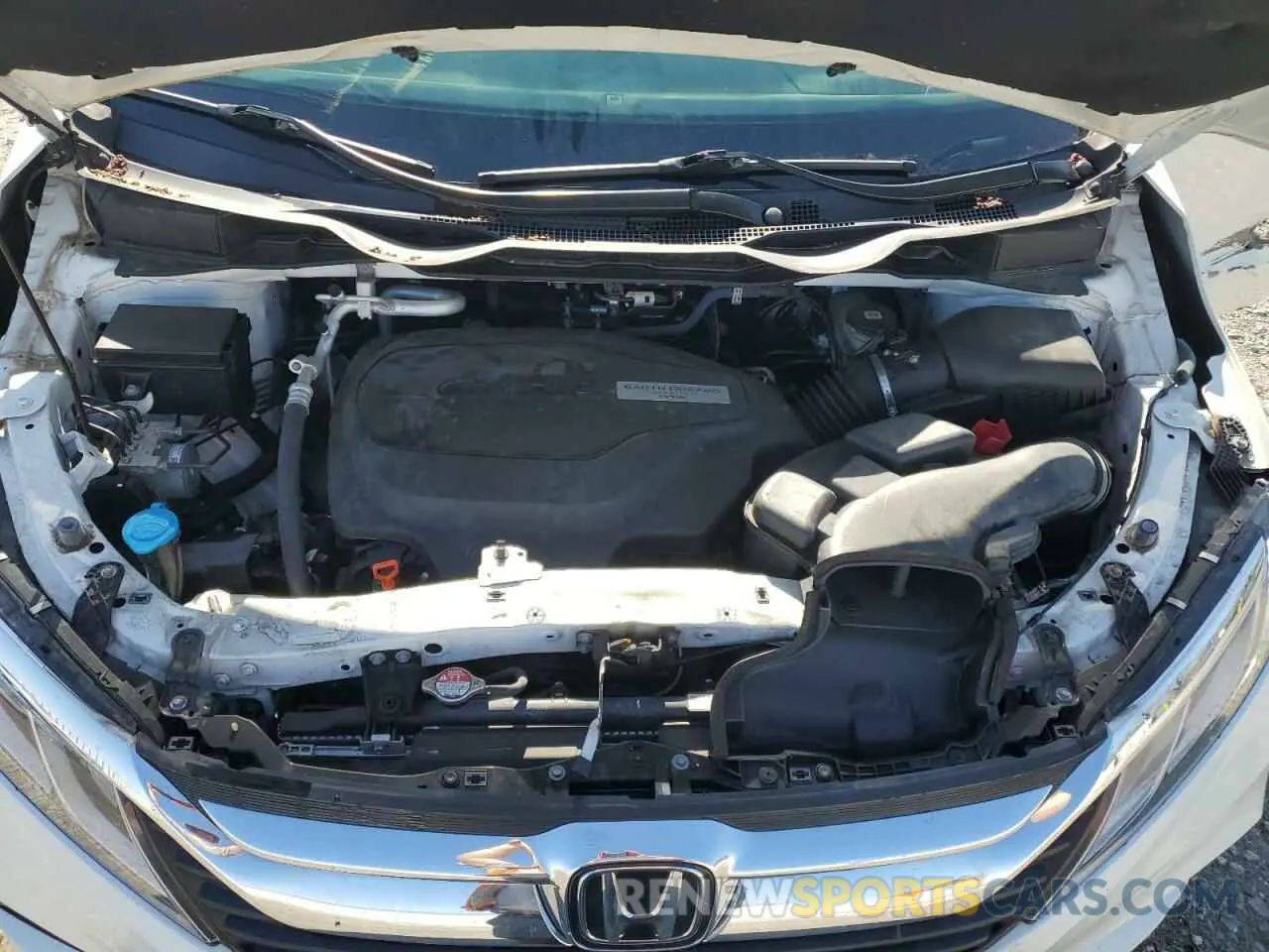 12 Photograph of a damaged car 5FNRL6H76KB058458 HONDA All Models 2019