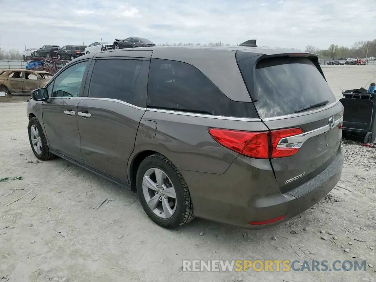 2 Photograph of a damaged car 5FNRL6H76KB059111 HONDA All Models 2019