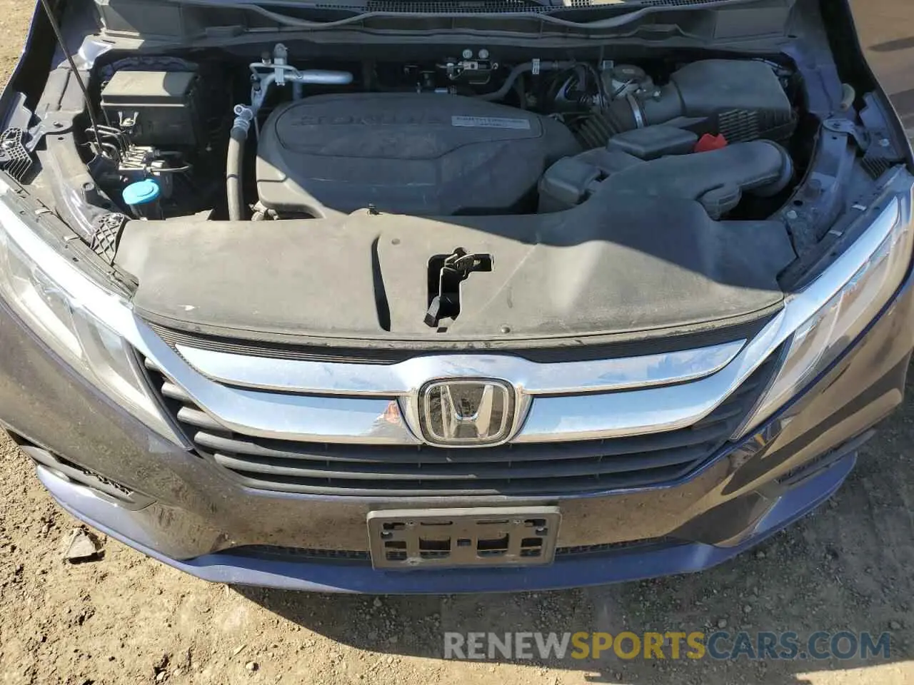 13 Photograph of a damaged car 5FNRL6H76KB099611 HONDA All Models 2019