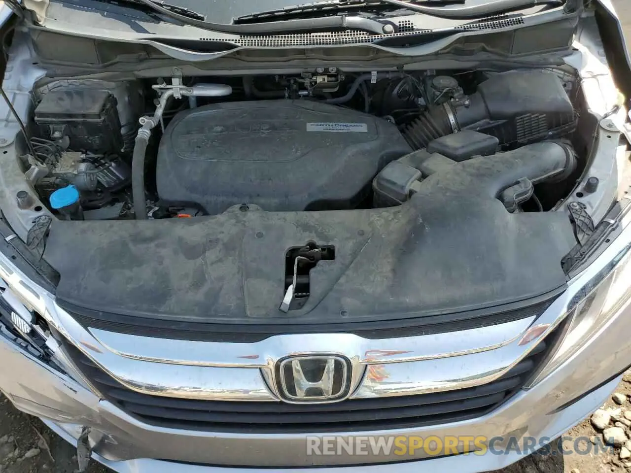 12 Photograph of a damaged car 5FNRL6H76KB113491 HONDA All Models 2019