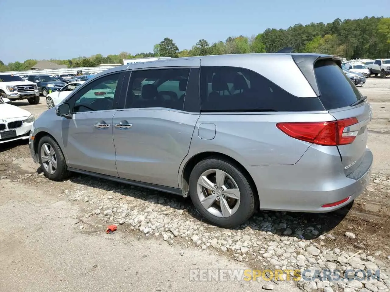 2 Photograph of a damaged car 5FNRL6H76KB113491 HONDA All Models 2019