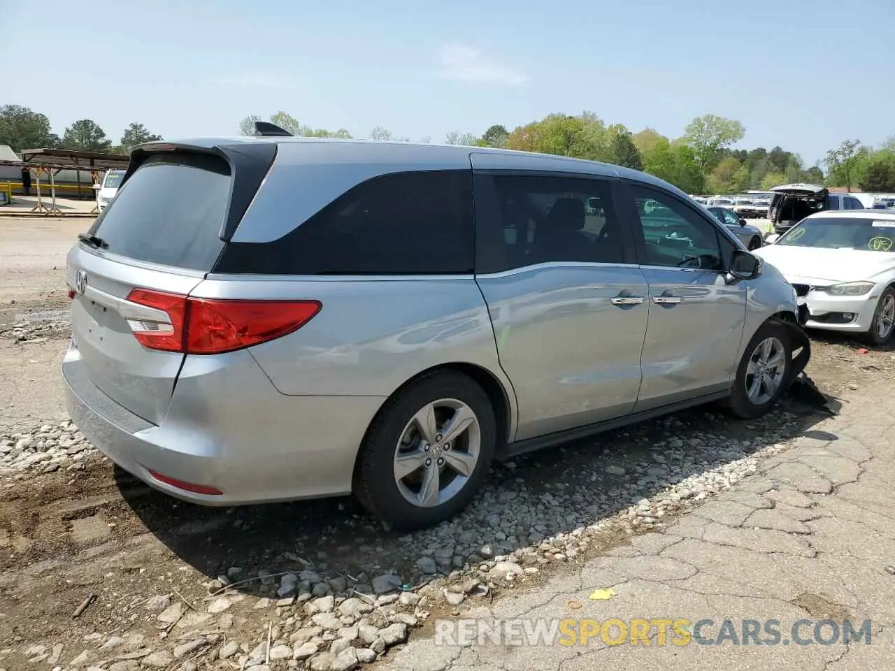 3 Photograph of a damaged car 5FNRL6H76KB113491 HONDA All Models 2019