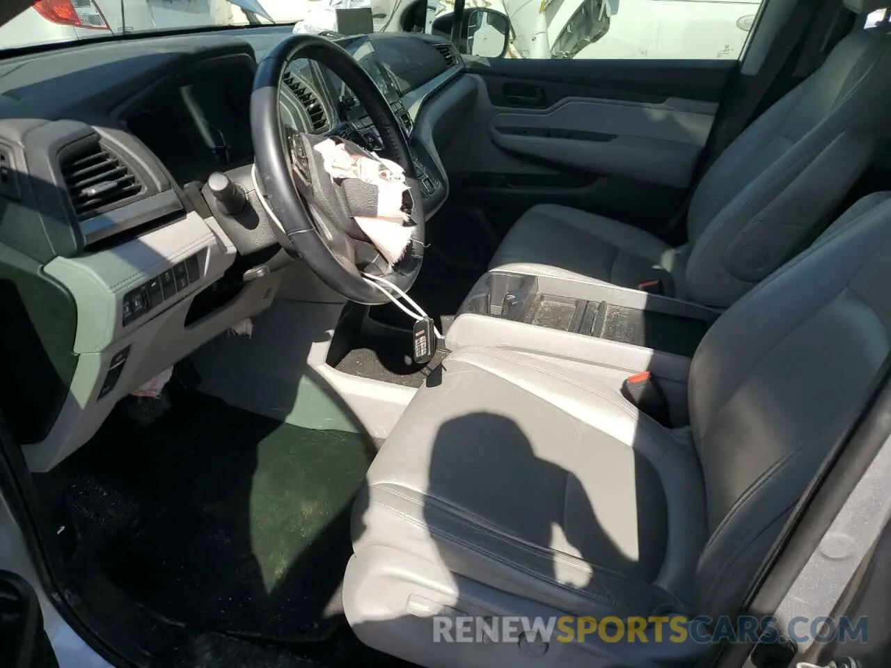 7 Photograph of a damaged car 5FNRL6H76KB113491 HONDA All Models 2019