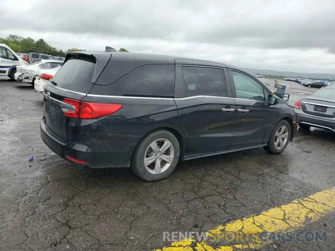 3 Photograph of a damaged car 5FNRL6H76KB124717 HONDA All Models 2019