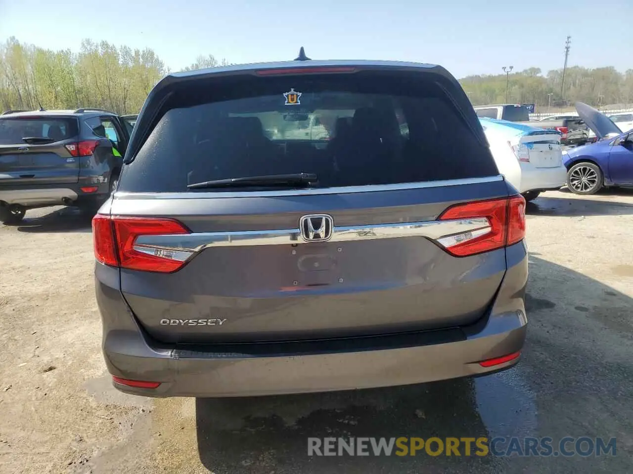 6 Photograph of a damaged car 5FNRL6H77KB040597 HONDA All Models 2019