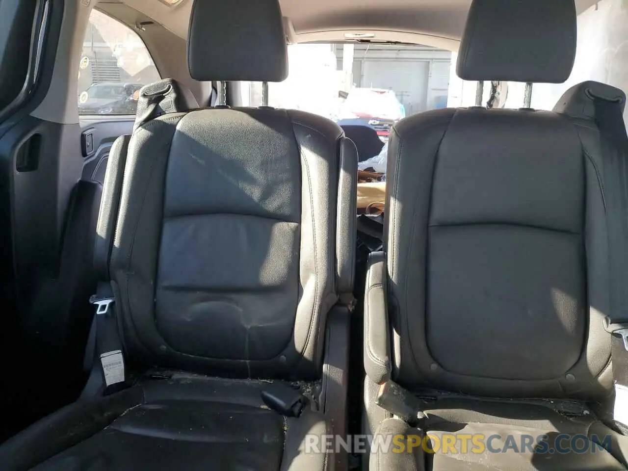 10 Photograph of a damaged car 5FNRL6H77KB043158 HONDA All Models 2019