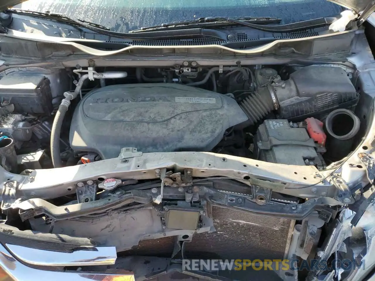 12 Photograph of a damaged car 5FNRL6H77KB071820 HONDA All Models 2019