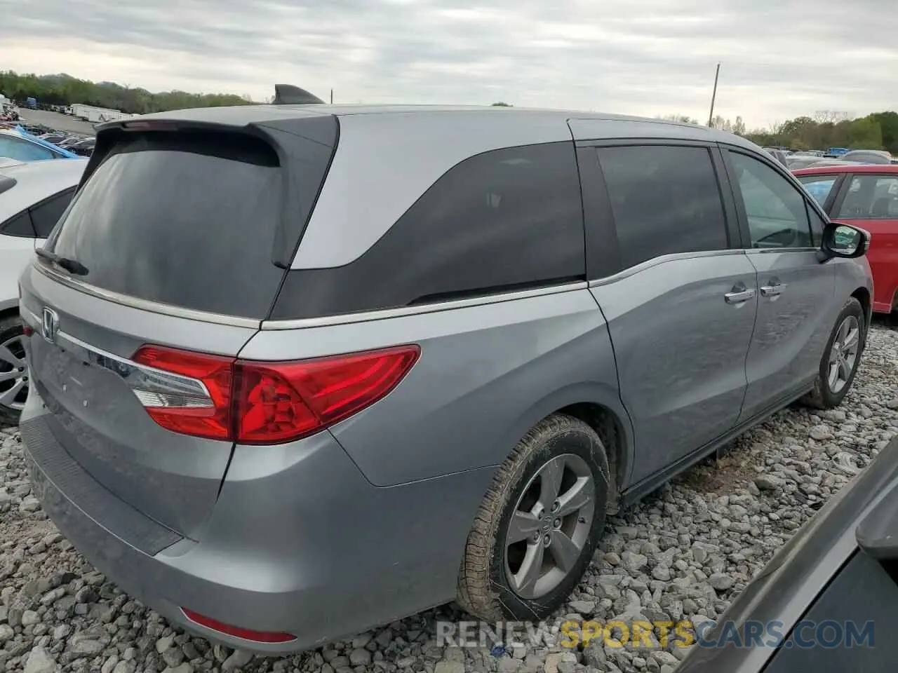 3 Photograph of a damaged car 5FNRL6H77KB071820 HONDA All Models 2019