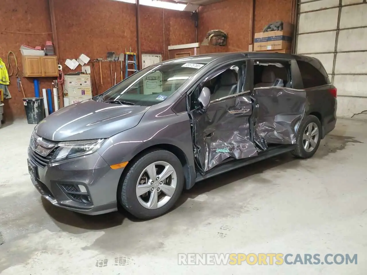 1 Photograph of a damaged car 5FNRL6H77KB110163 HONDA All Models 2019