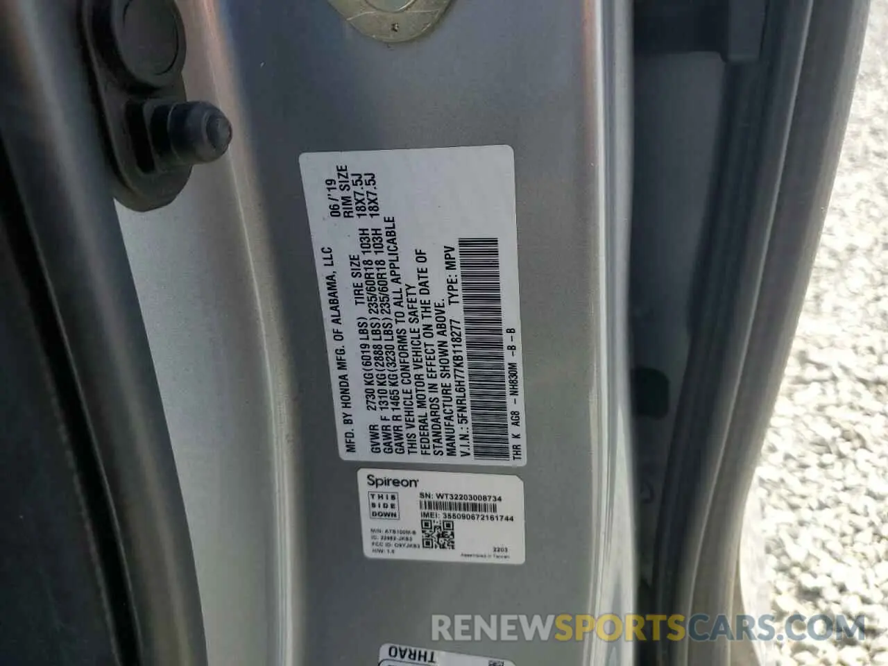 13 Photograph of a damaged car 5FNRL6H77KB118277 HONDA All Models 2019