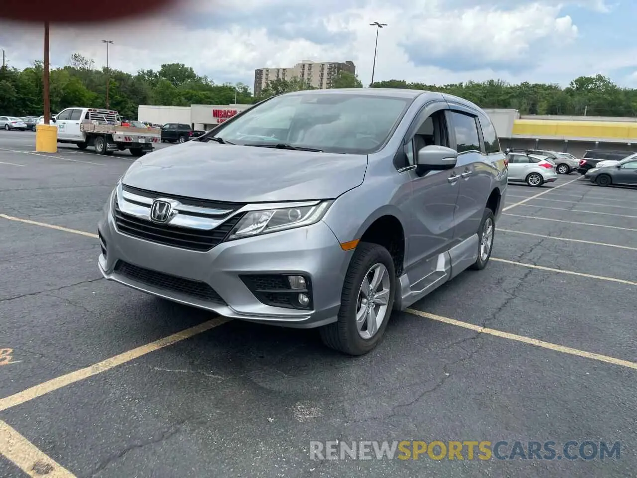 2 Photograph of a damaged car 5FNRL6H77KB122457 HONDA All Models 2019