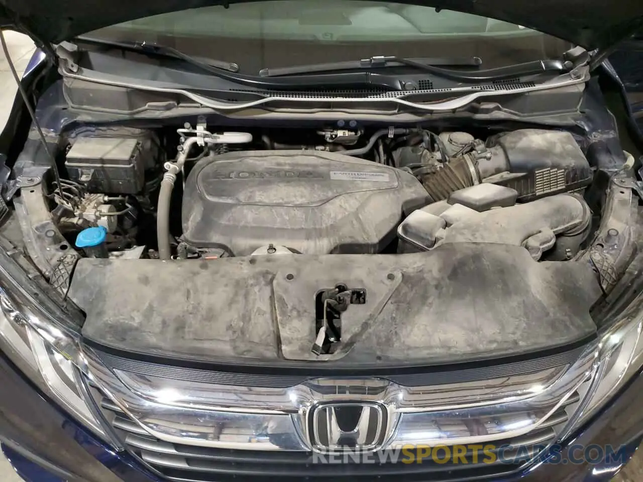 12 Photograph of a damaged car 5FNRL6H78KB065086 HONDA All Models 2019