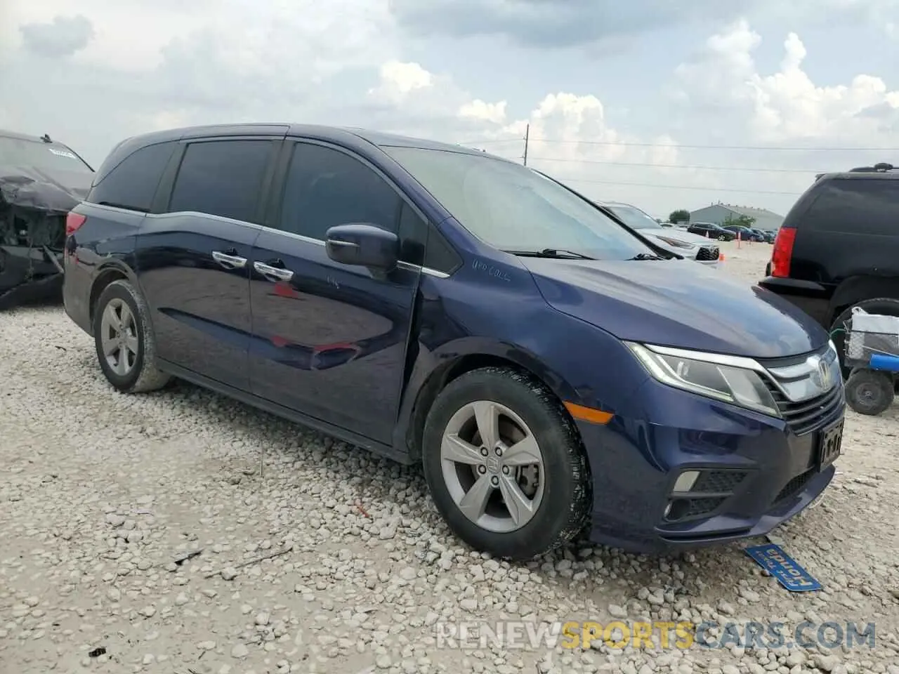 4 Photograph of a damaged car 5FNRL6H78KB085080 HONDA All Models 2019