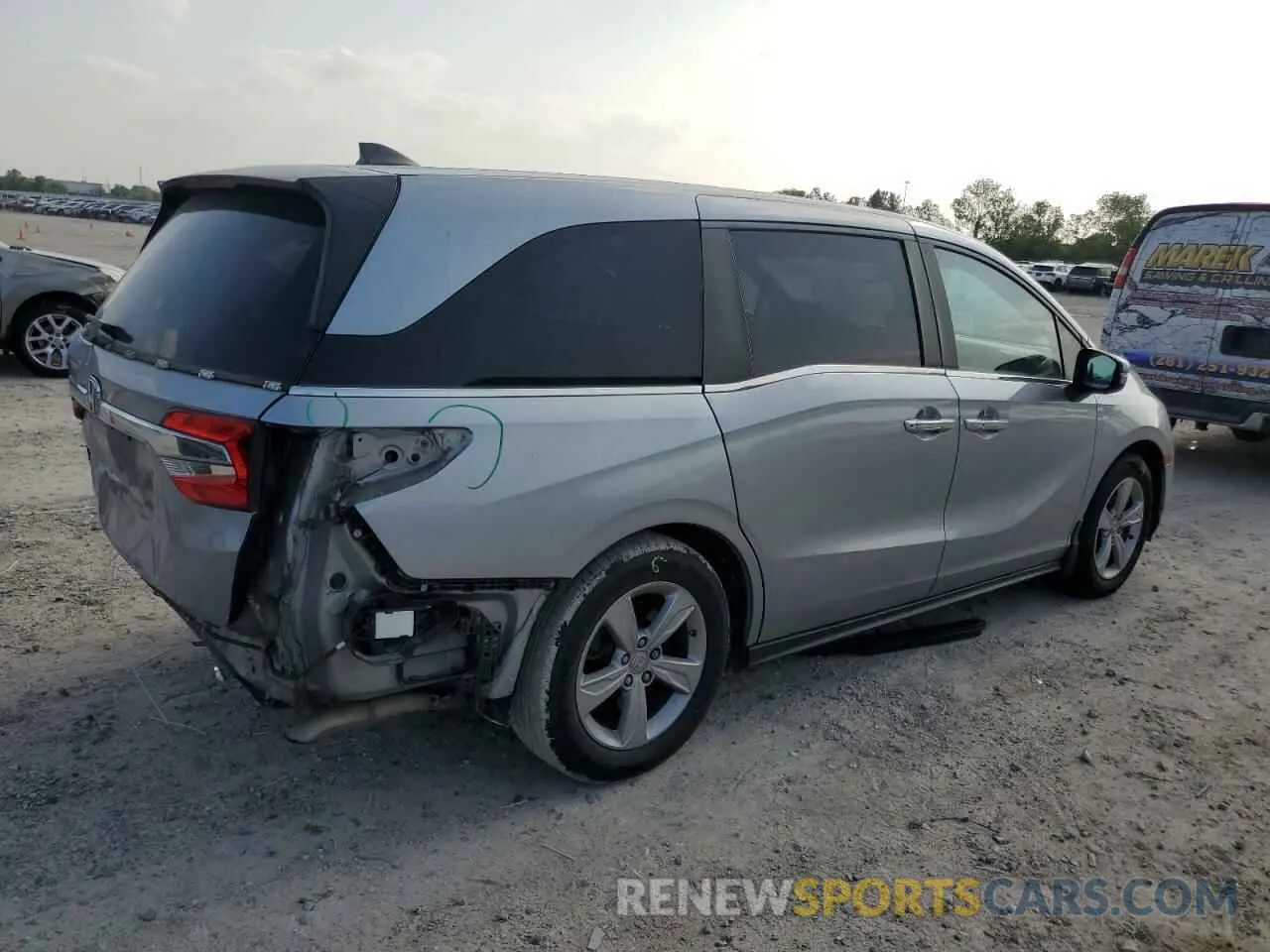 3 Photograph of a damaged car 5FNRL6H79KB030881 HONDA All Models 2019