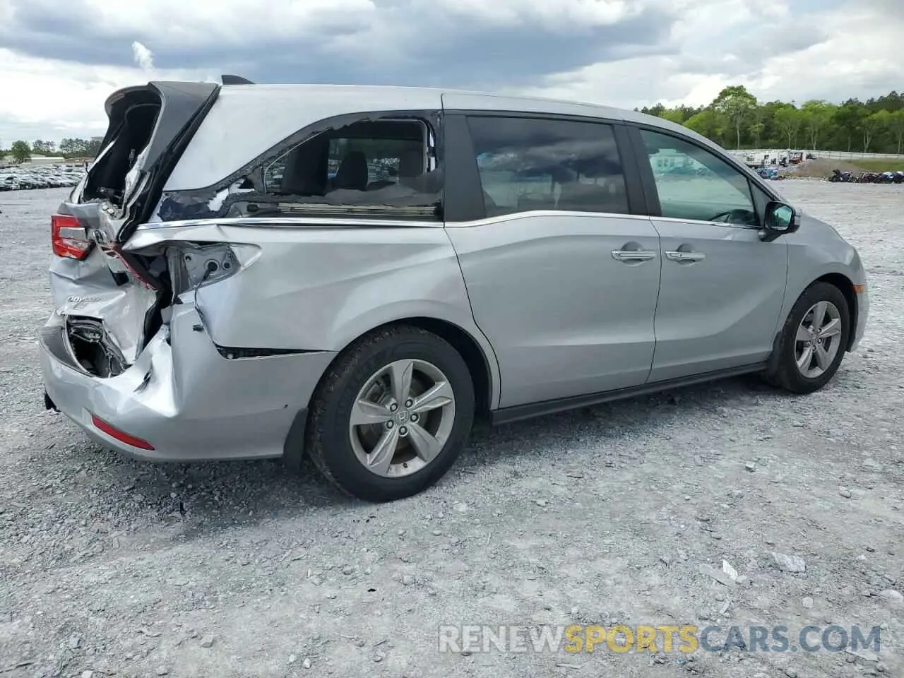 3 Photograph of a damaged car 5FNRL6H79KB062391 HONDA All Models 2019