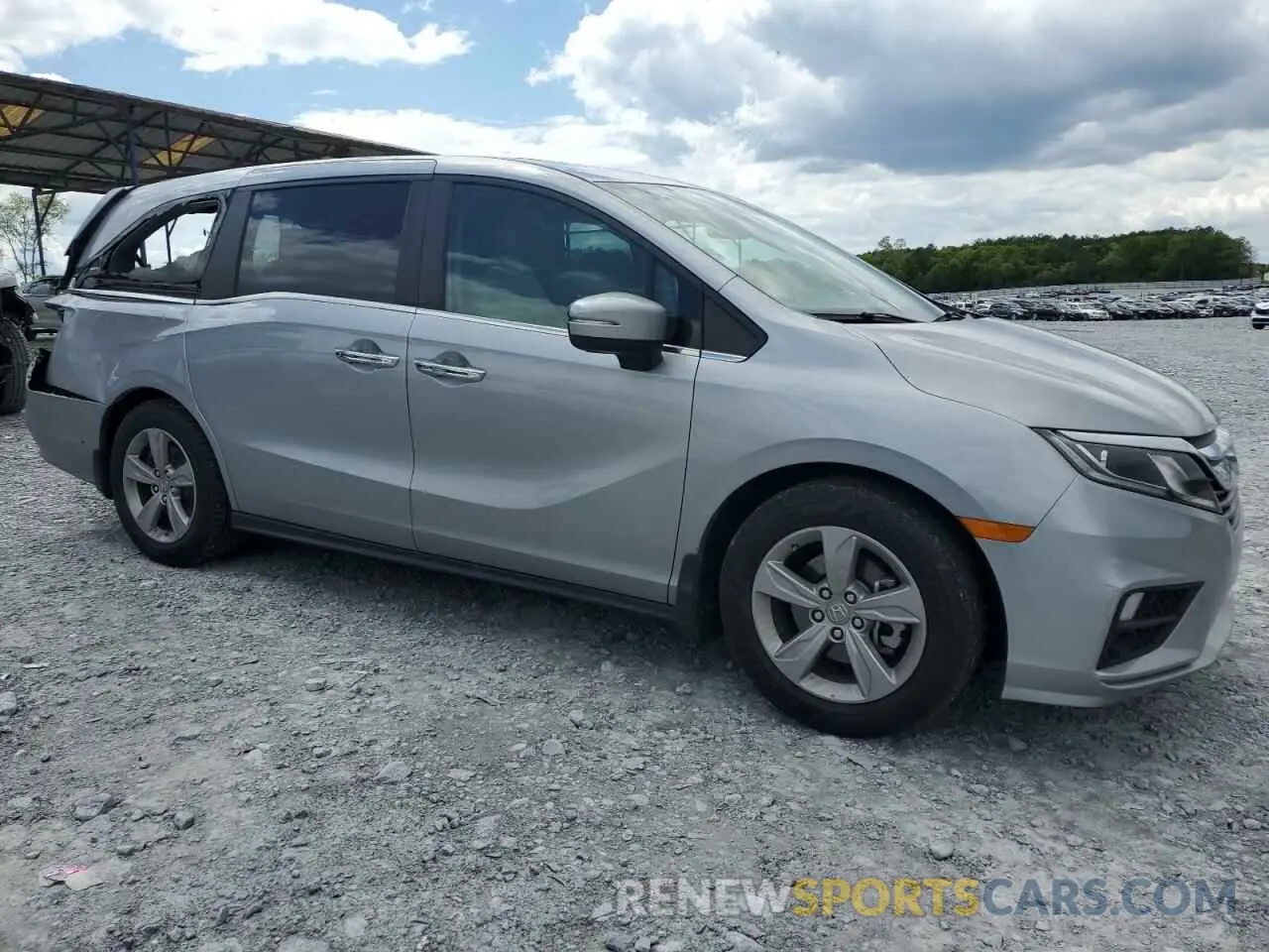 4 Photograph of a damaged car 5FNRL6H79KB062391 HONDA All Models 2019