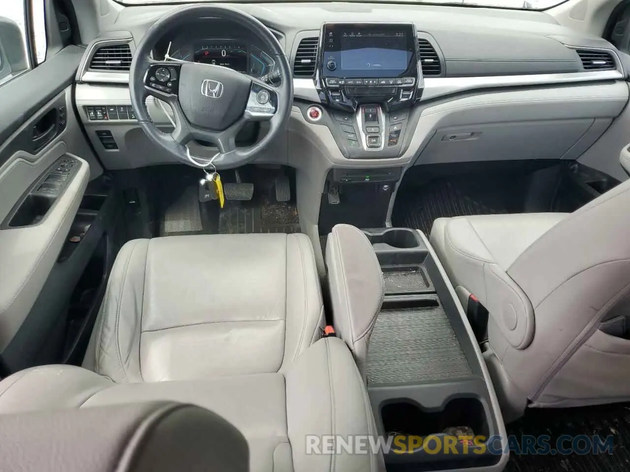 8 Photograph of a damaged car 5FNRL6H79KB062391 HONDA All Models 2019