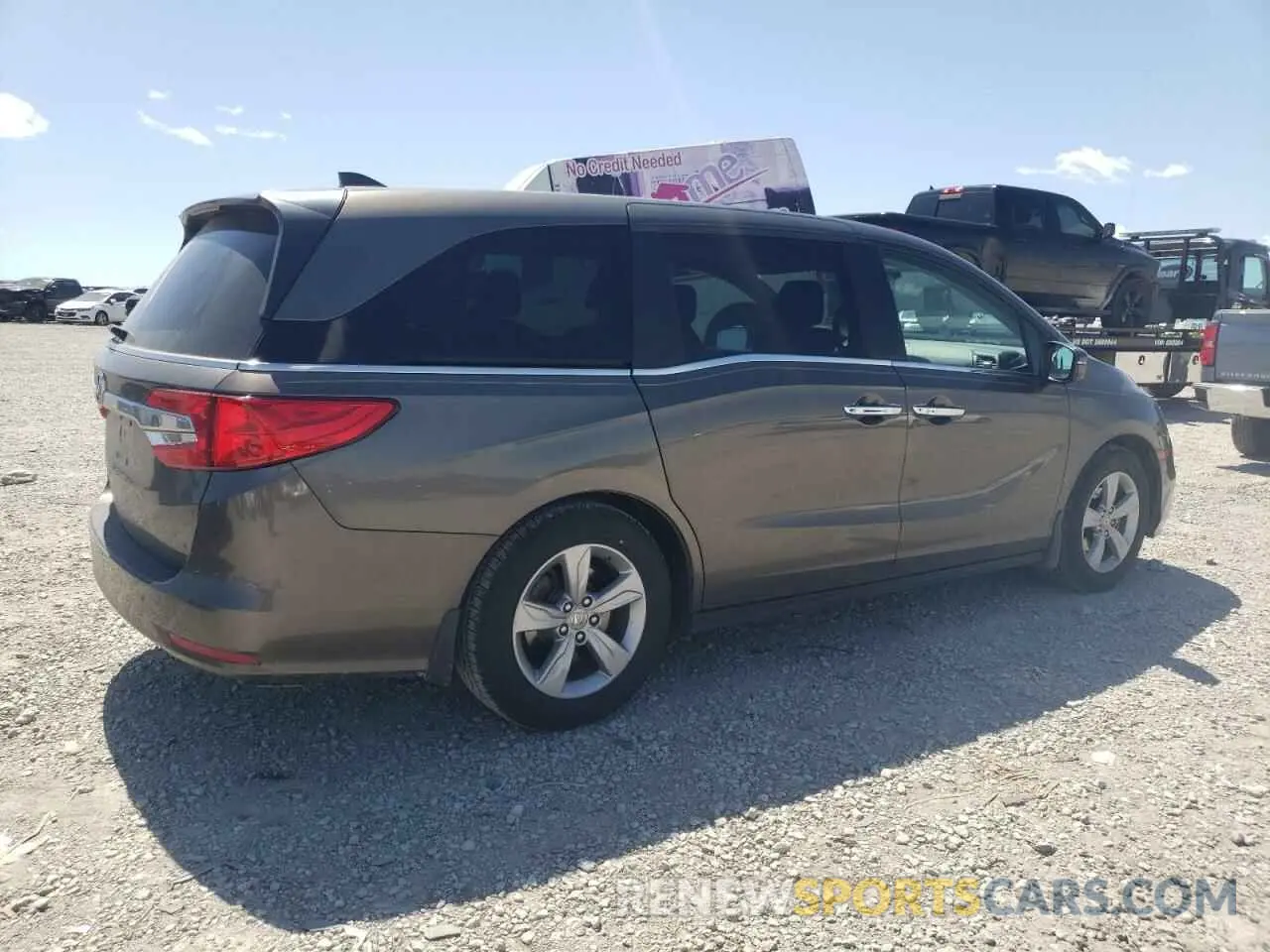 3 Photograph of a damaged car 5FNRL6H79KB128437 HONDA All Models 2019