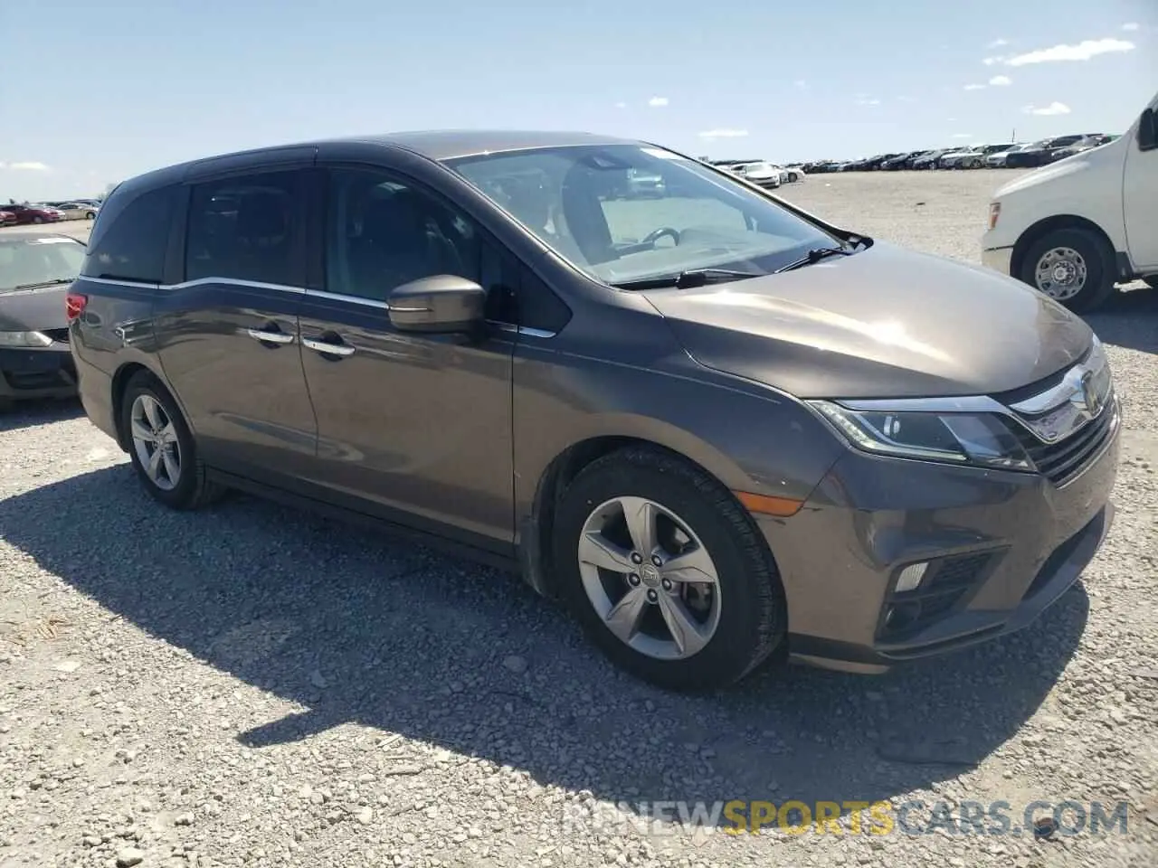 4 Photograph of a damaged car 5FNRL6H79KB128437 HONDA All Models 2019
