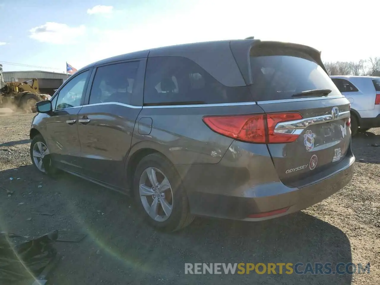 2 Photograph of a damaged car 5FNRL6H7XKB042232 HONDA All Models 2019
