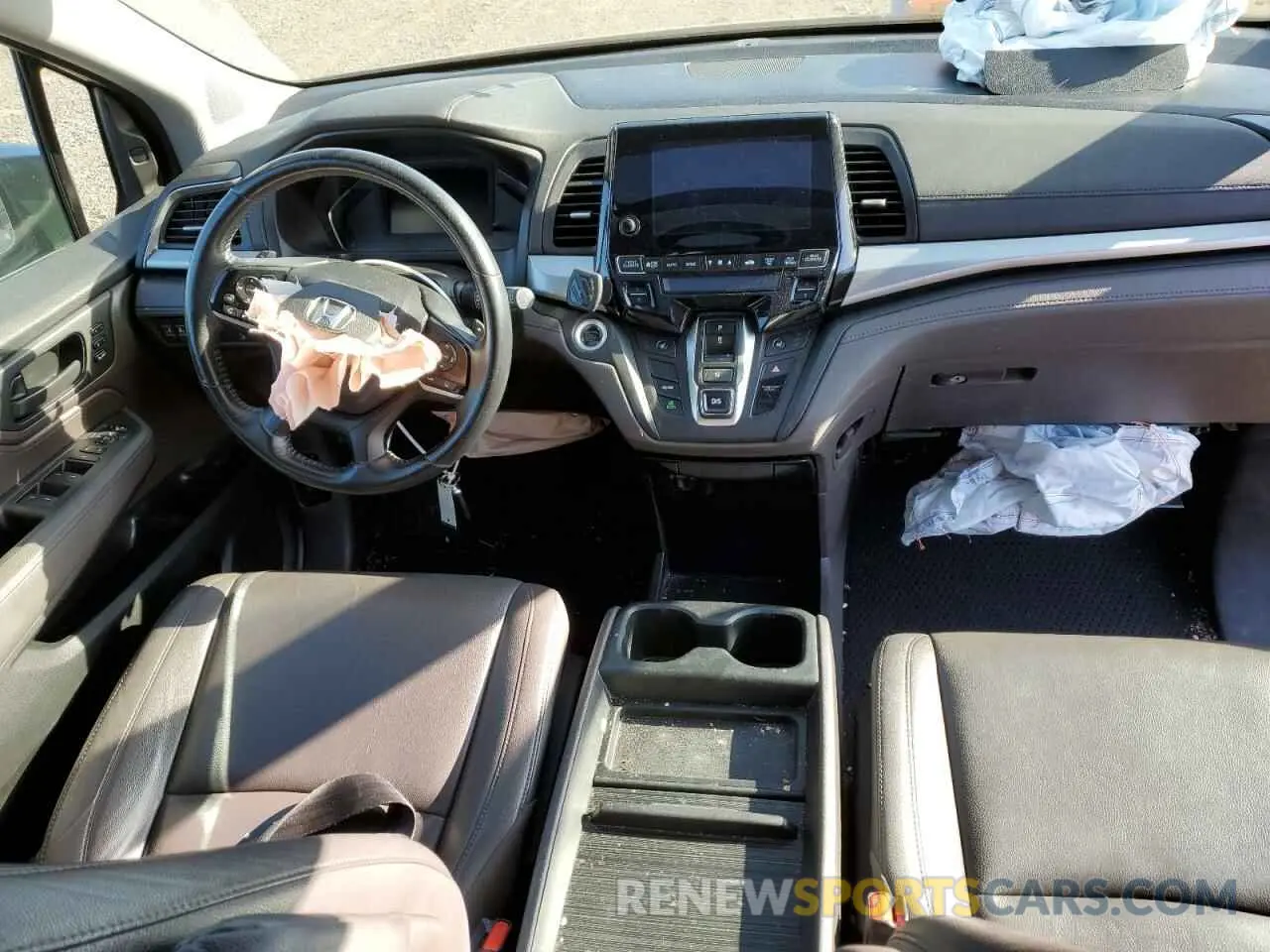 8 Photograph of a damaged car 5FNRL6H7XKB042232 HONDA All Models 2019