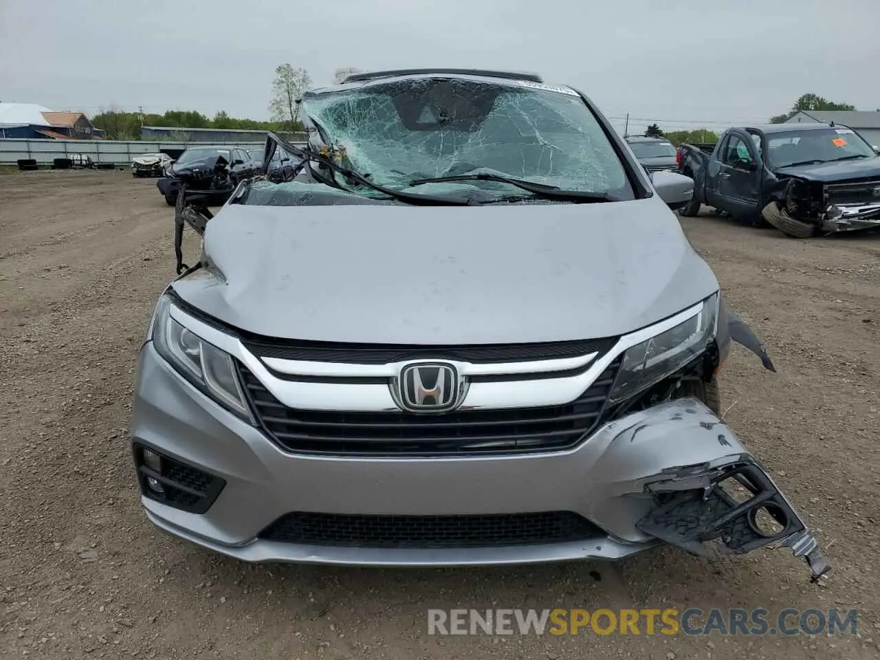 5 Photograph of a damaged car 5FNRL6H7XKB049729 HONDA All Models 2019
