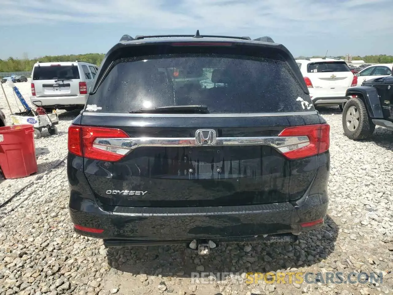 6 Photograph of a damaged car 5FNRL6H7XKB057328 HONDA All Models 2019