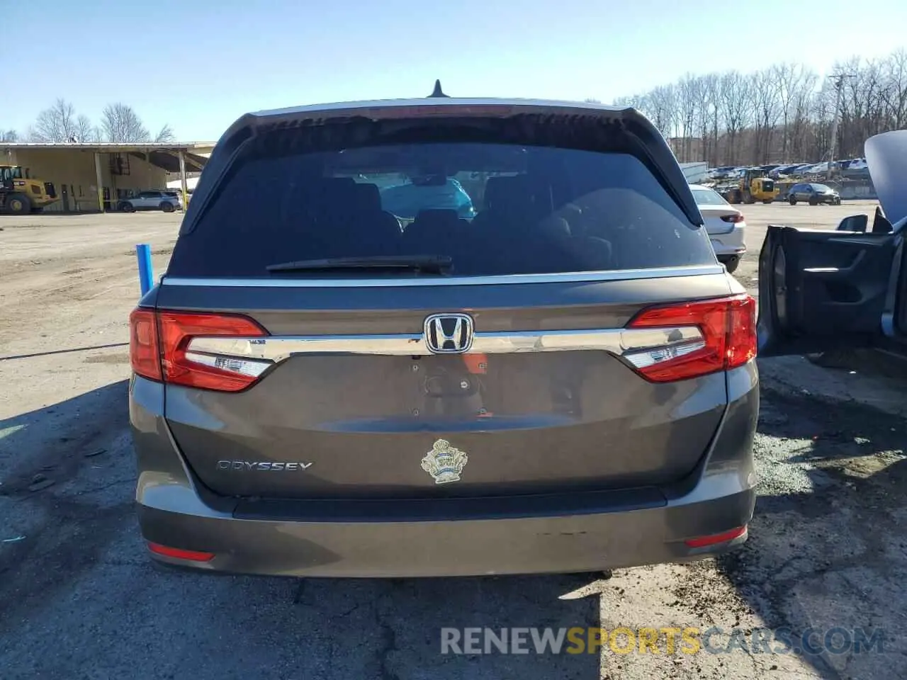 6 Photograph of a damaged car 5FNRL6H7XKB066983 HONDA All Models 2019