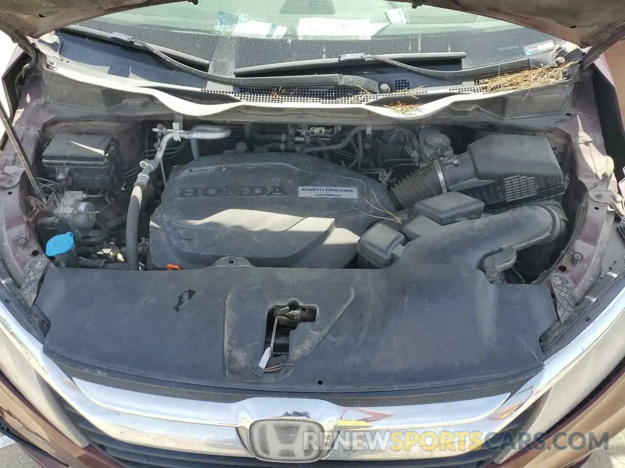 12 Photograph of a damaged car 5FNRL6H7XKB123151 HONDA All Models 2019