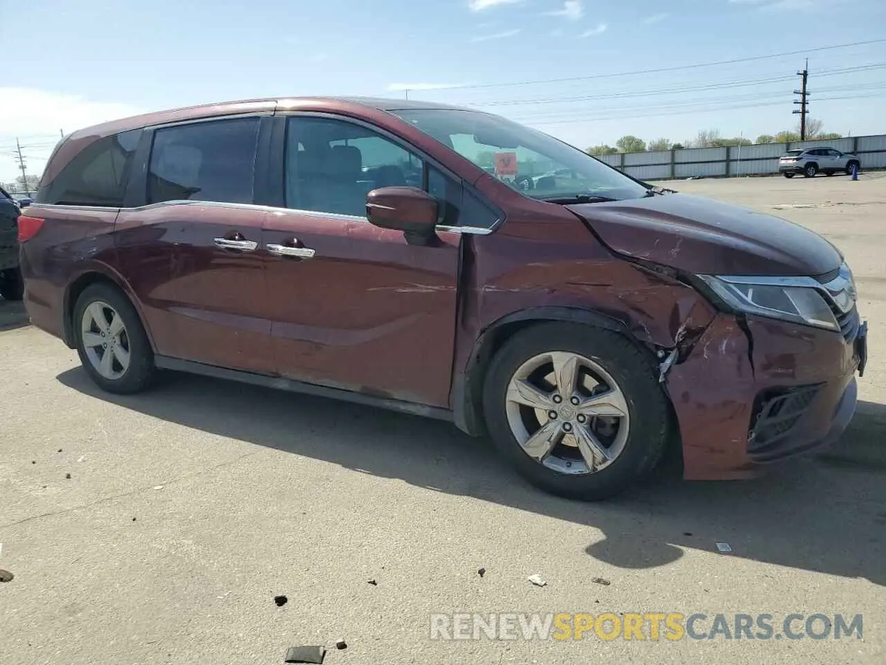 4 Photograph of a damaged car 5FNRL6H7XKB123151 HONDA All Models 2019