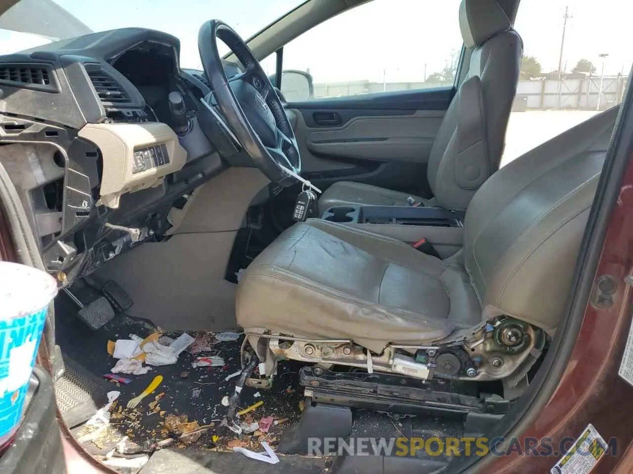 7 Photograph of a damaged car 5FNRL6H7XKB123151 HONDA All Models 2019