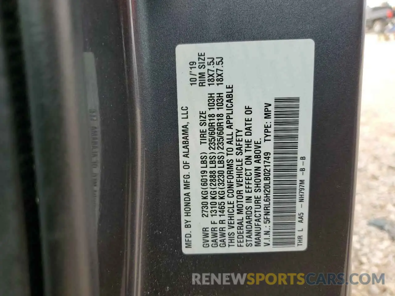 13 Photograph of a damaged car 5FNRL6H20LB021749 HONDA All Models 2020