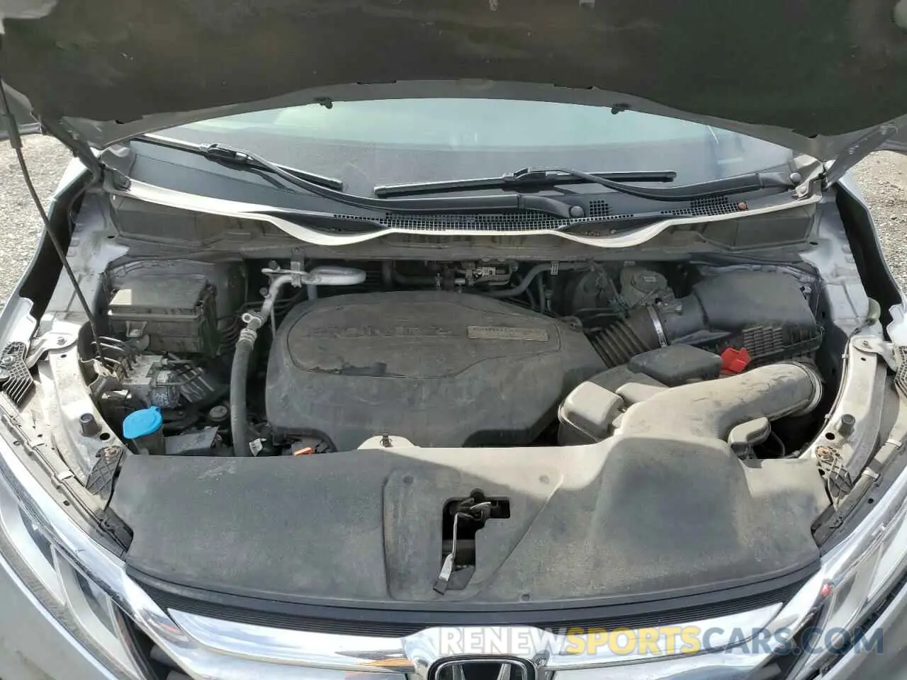 12 Photograph of a damaged car 5FNRL6H54LB071354 HONDA All Models 2020