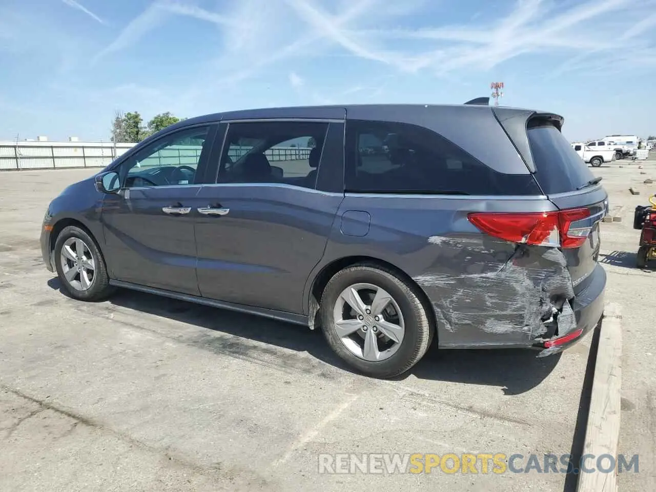2 Photograph of a damaged car 5FNRL6H59LB017323 HONDA All Models 2020
