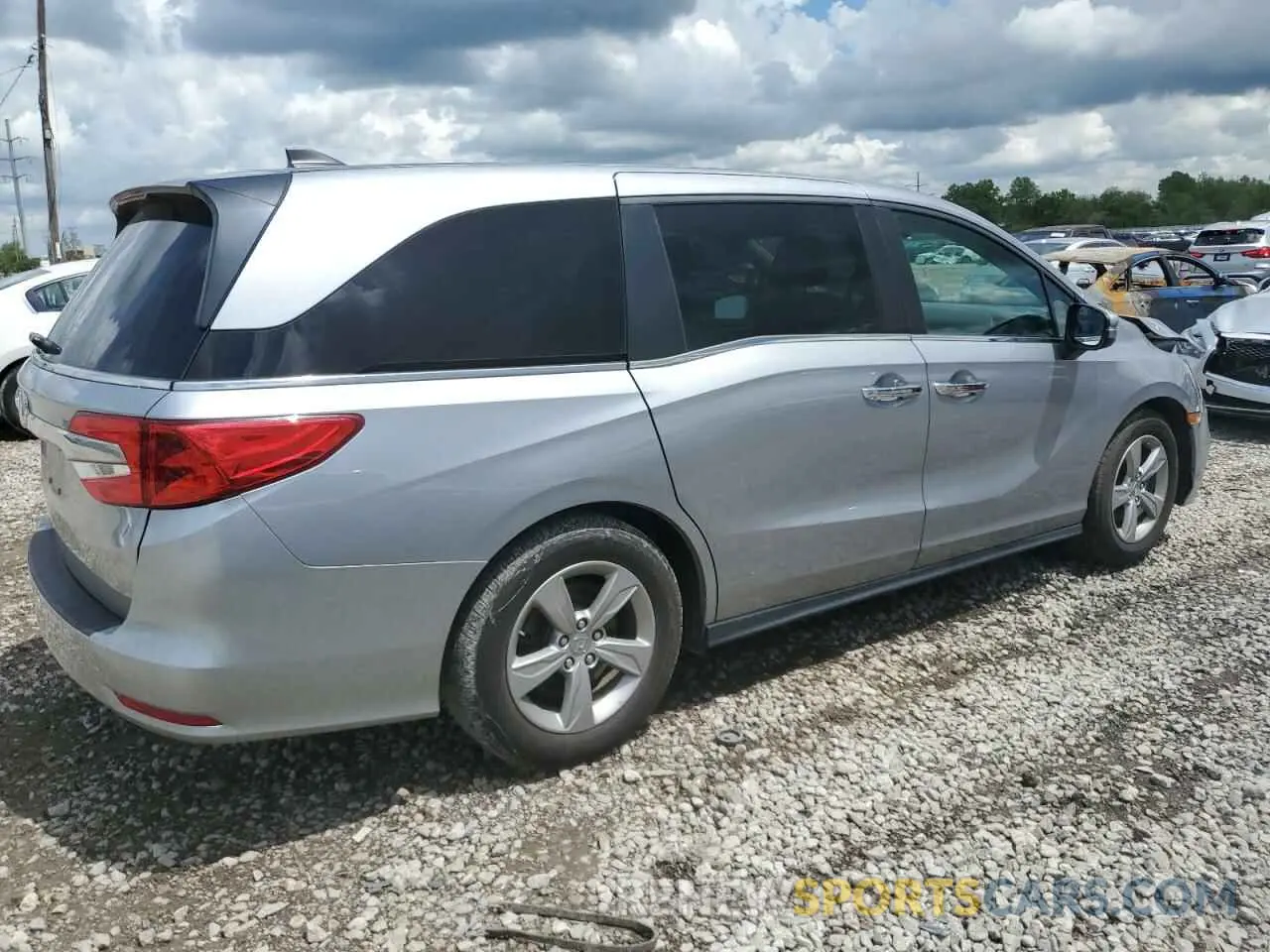 3 Photograph of a damaged car 5FNRL6H59LB053030 HONDA All Models 2020