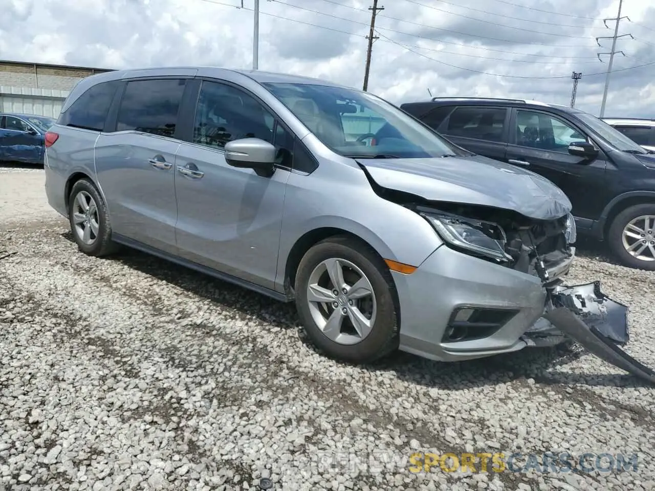 4 Photograph of a damaged car 5FNRL6H59LB053030 HONDA All Models 2020