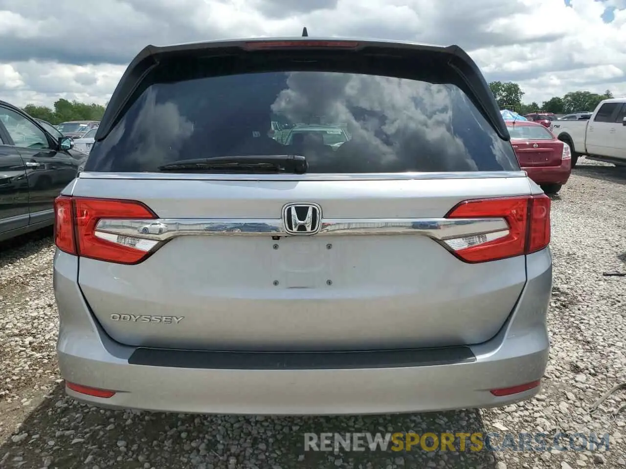 6 Photograph of a damaged car 5FNRL6H59LB053030 HONDA All Models 2020