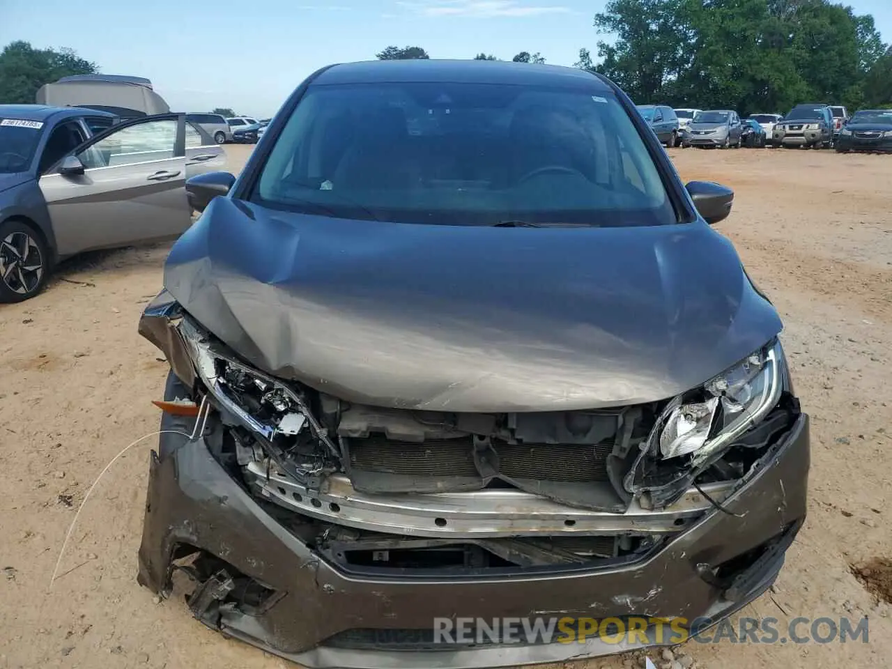5 Photograph of a damaged car 5FNRL6H5XLB012518 HONDA All Models 2020